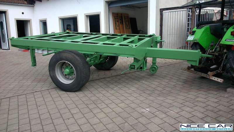 lackiertechnik-betzler-industrielackierung-anhaenger-p1